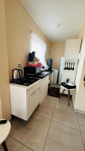 Quarto em apto, Florianópolis Sul da Ilha